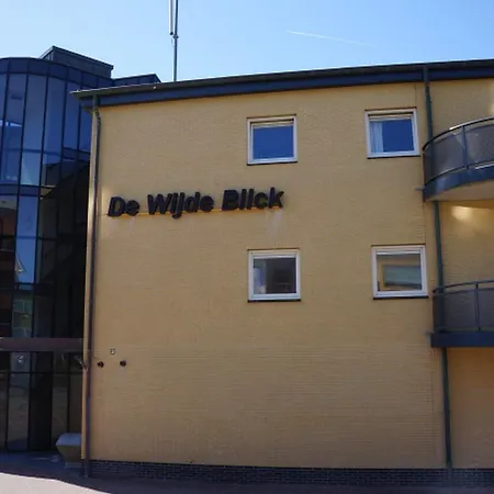 Wijde Blick 212 *