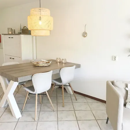 Wijde Blick 212 *